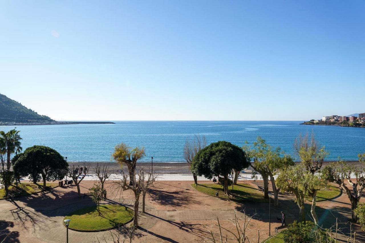 Hotel Tirreno Sapri Buitenkant foto