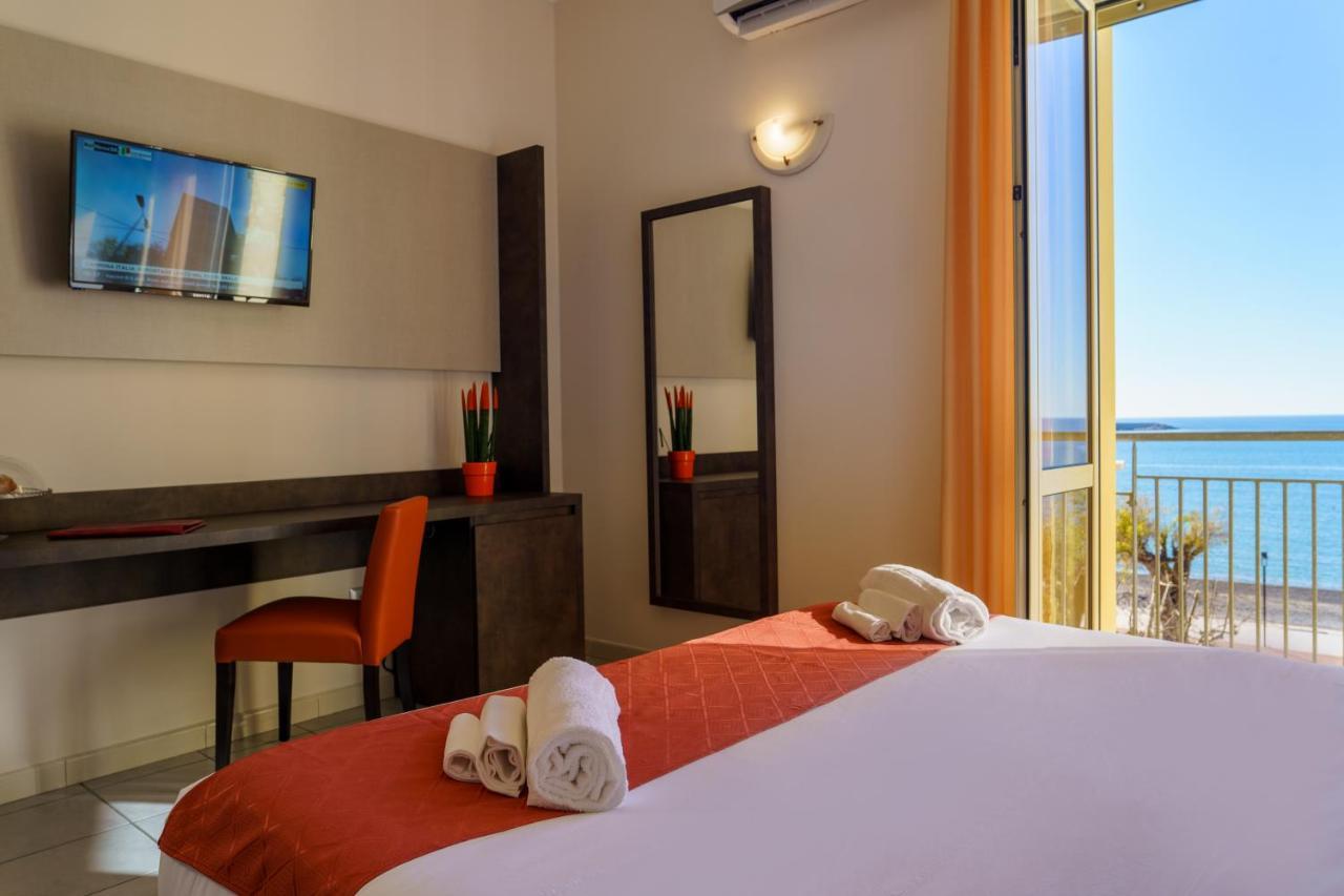 Hotel Tirreno Sapri Buitenkant foto