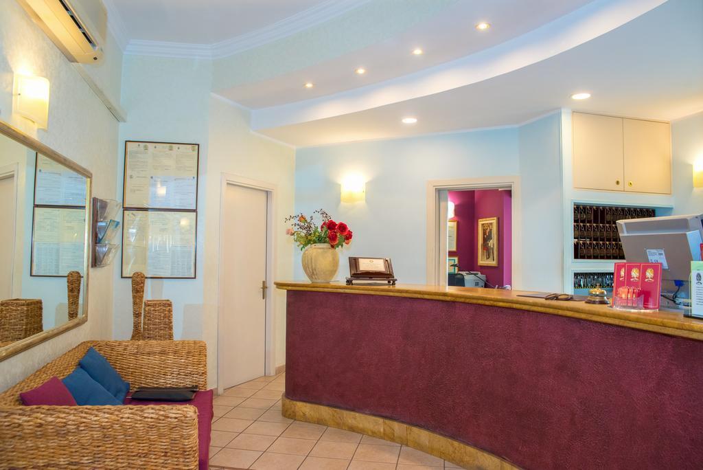 Hotel Tirreno Sapri Buitenkant foto