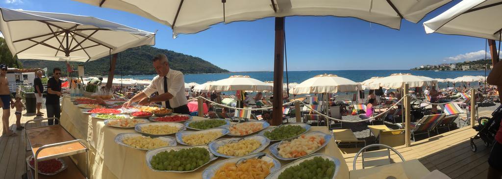 Hotel Tirreno Sapri Buitenkant foto