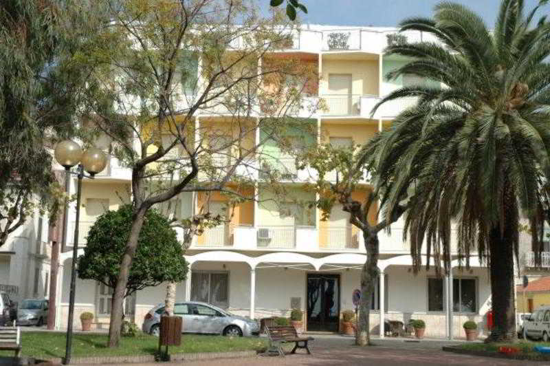 Hotel Tirreno Sapri Buitenkant foto